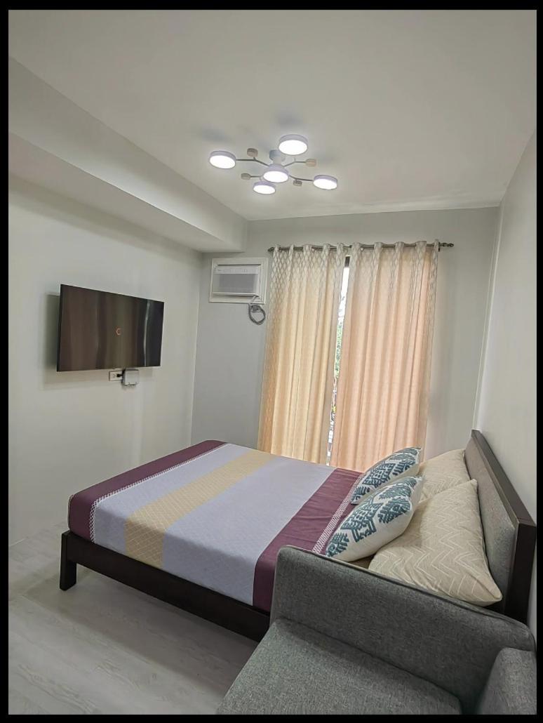 Căn hộ studio 24 m² có 1 phòng tắm riêng ở Magallanes Drive Tagaytay City Ngoại thất bức ảnh