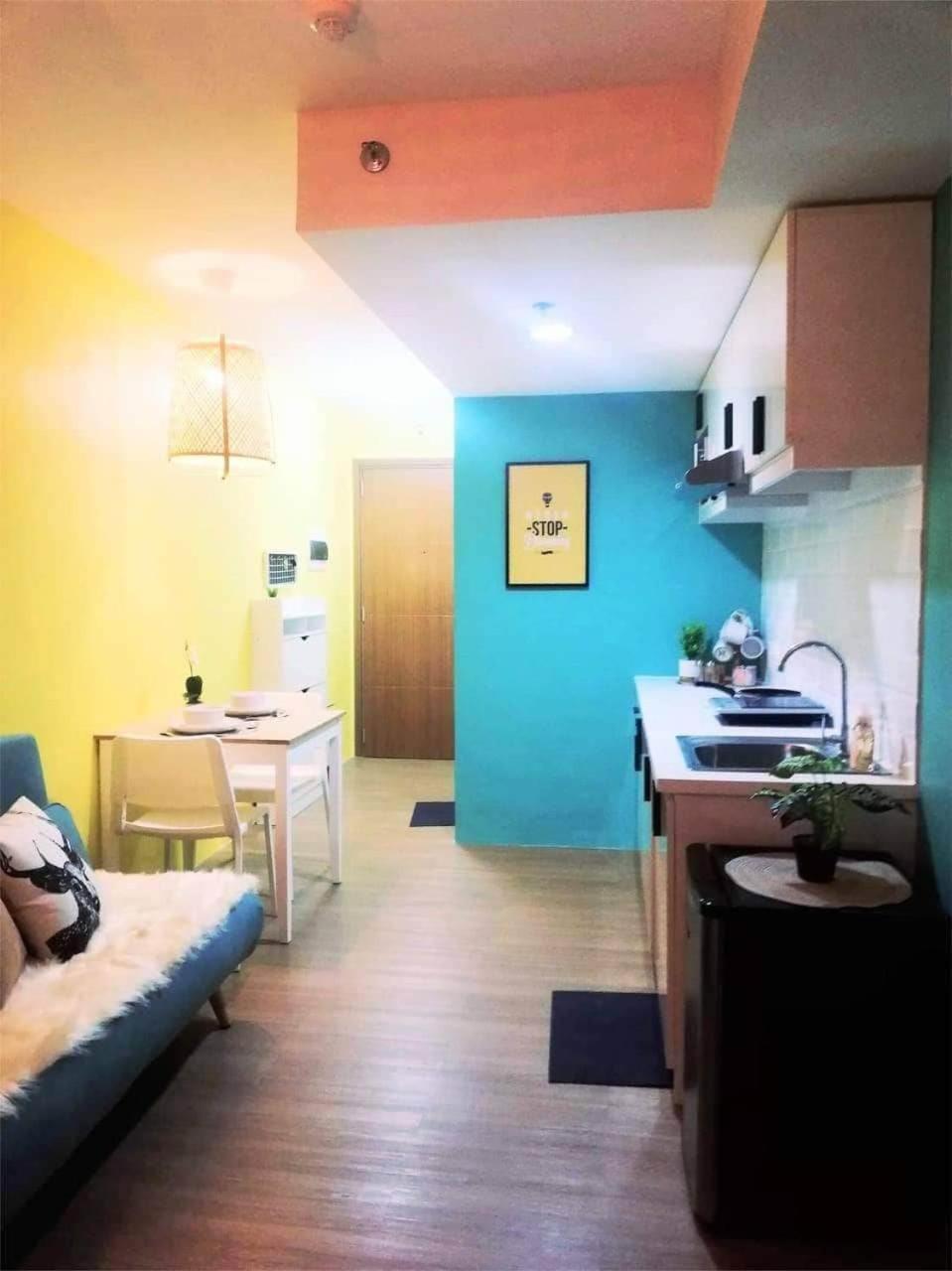 Căn hộ studio 24 m² có 1 phòng tắm riêng ở Magallanes Drive Tagaytay City Ngoại thất bức ảnh